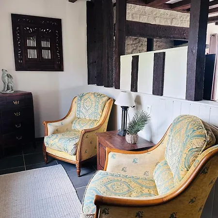 Beautiful Rustic In Peaceful Location * Céaucé