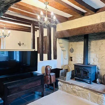 بيت للعطل Beautiful Rustic In Peaceful Location *