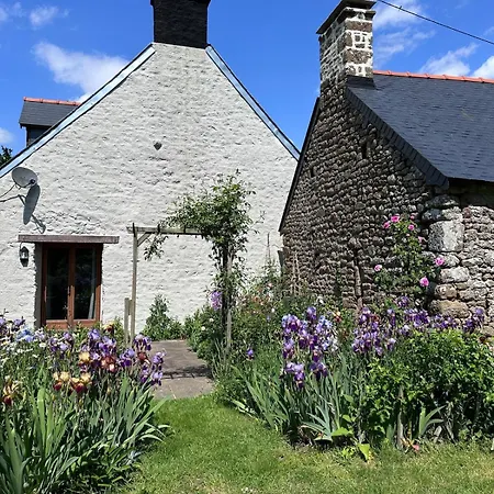 Beautiful Rustic In Peaceful Location بيت للعطل *